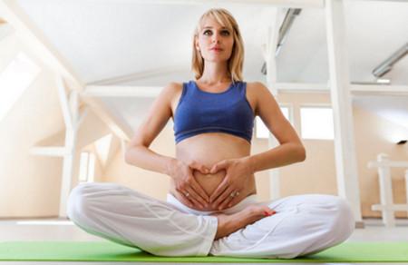 孕妇做瑜伽好处多，产前做瑜珈要注意5大点！