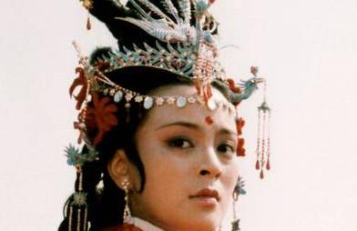 《红楼梦》里那个原生家庭不够好的孩子，如何接近自己想要的人生？