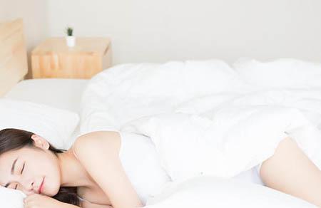 婴儿一颗一颗长牙好吗 单个长牙有什么说法