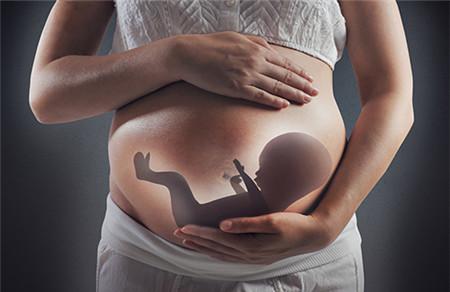 孕晚期胎儿怕什么影响 避免这些宝宝聪明可爱