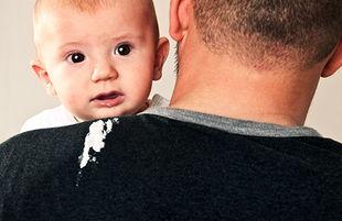 宝宝吐奶就是溢奶吗？
