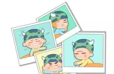 宝宝睡觉前总是爱撞墙，吓坏了新手妈妈~