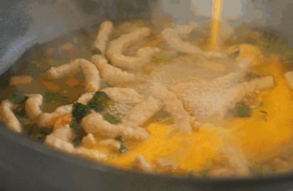可以食补何必药补，给宝宝补铁的优秀辅食，这么做吸收得更好！
