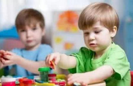 孩子马上要上幼儿园了，这些身心准备一定要提前做好！