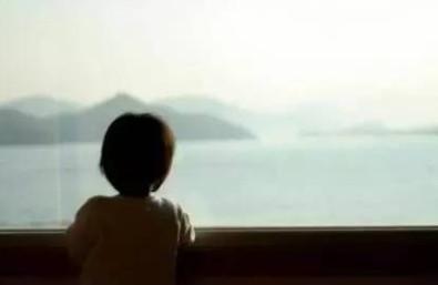 再苦再难，也一定要亲自带孩子
