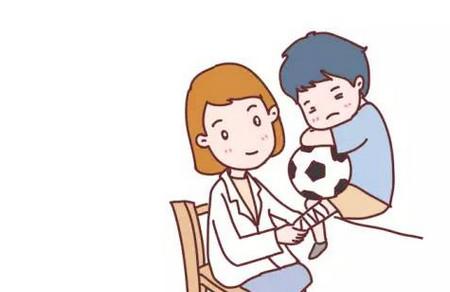 孩子磕磕碰碰在所难免，但家长不懂处理容易带来二次伤害