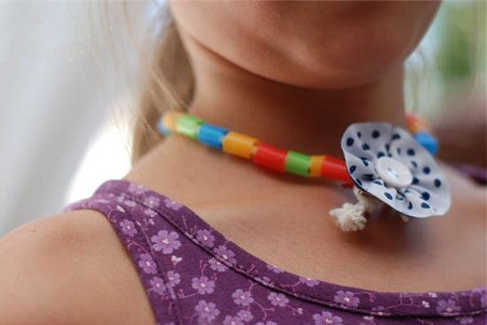 吸管手工项链制作过程