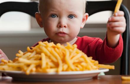孩子反复积食，如何调理？推拿、食疗有办法！