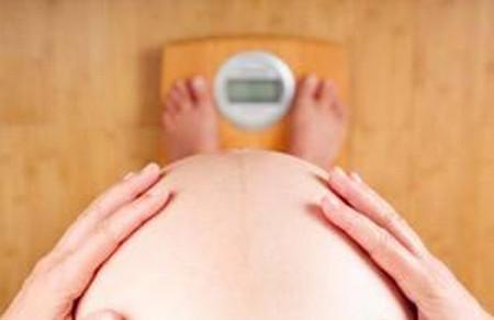 体重增加50斤的妈妈是怎么顺产的？