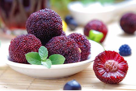 奶粉偏白好还是偏黄好 奶粉偏白是假货吗