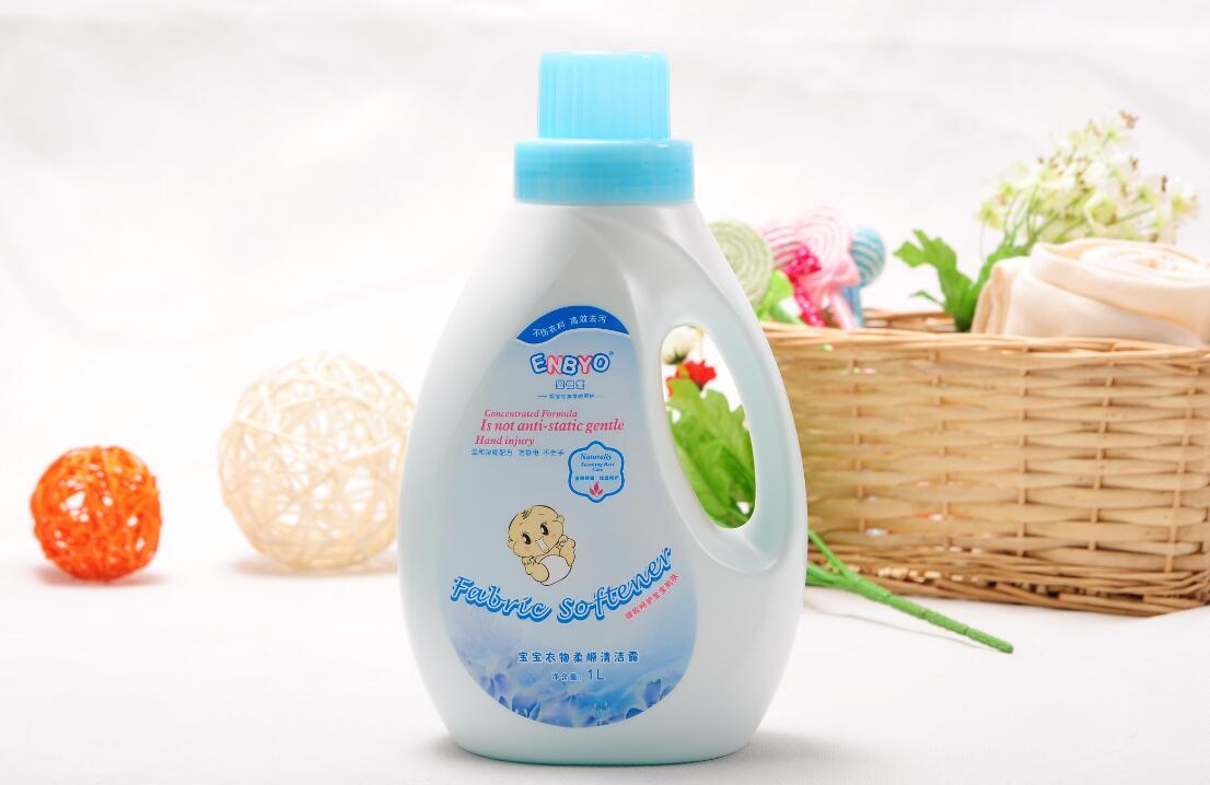 宝宝洗发水大人能用吗 宝宝能用大人的洗发水吗