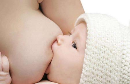 哺乳疼痛乳头反复破裂怎么回事，宝宝吃老半天放下又醒的原因？