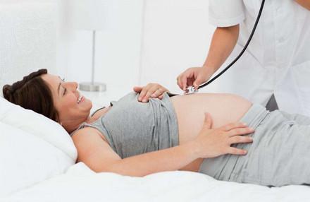 孕妇在秋天应该如何保健？这几种疾病一定要预防