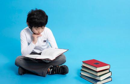 “等长大就好了”？恭喜你，终于出息成一个混蛋。