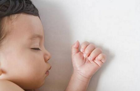 孩子睡眠打鼾是怎么回事？有“阻塞性睡眠呼吸暂停低通气综合征”了吗？