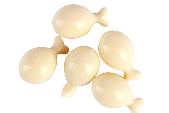 宝宝乳钙可以放在牛奶里吗 牛奶可以促进乳钙吸收吗？什么可以促进乳钙吸收