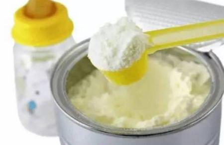 奶粉颜色决定奶粉质量的标准？应该怎样挑选婴儿奶粉才放心？