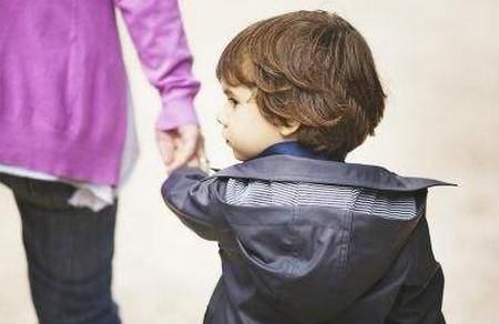如何与正值青春期叛逆的男孩安然相处？要避开这三条孩子禁线