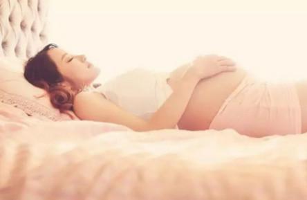孕期熬夜有哪些危害？怎么才能有个好的睡眠？