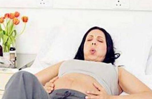 怀孕8个月孕妇呼吸困难怎么办？会影响到胎宝宝吗？
