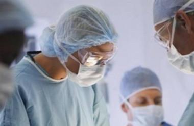 不当人流会导致输卵管堵塞吗?人流后出现不孕怎么办?