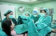 杭州孕妇街边生娃，为什么别人生孩子就这么快？