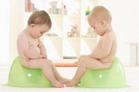 3岁宝宝爱摸自己的私处是怎么回事？家长如何处理？