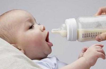 宝宝奶粉选不好，有哪些危害？