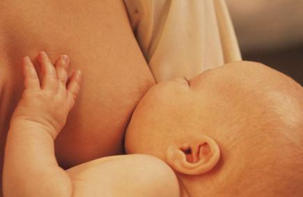 喂母乳可以减肥吗？哺乳期怎样减肥不影响喂奶？
