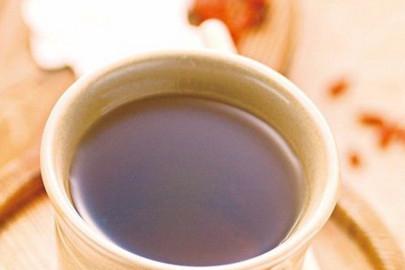 杜仲枸杞茶，有效改善产后腰背酸痛！