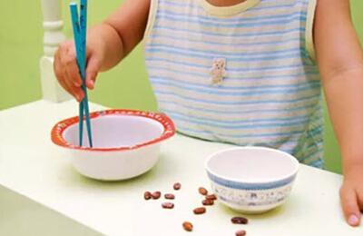 宝宝几岁开始用筷子 宝宝什么时候学用筷子最好
