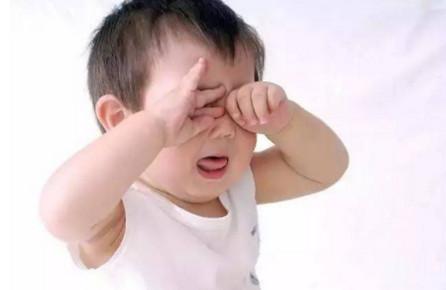 孩子晚睡有哪些危害？对付“早睡困难户”有什么好妙招？