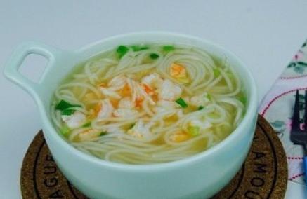 宝宝几个月可以吃面条？吃面条有哪些好处呢？！