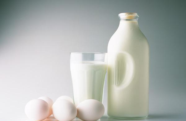 牛奶加鸡蛋可以做什么 打开了食谱新世界的大门