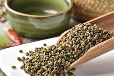 石榴和什么一起榨汁好喝 这几款美容养颜又好喝