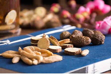 婴儿消化不良大便颜色 不同类型消化不良宝宝大便颜色不同