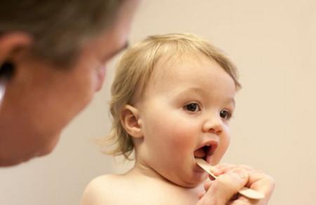 宝宝乳牙是怎样长的？宝宝牙齿健康和哪些因素有关？