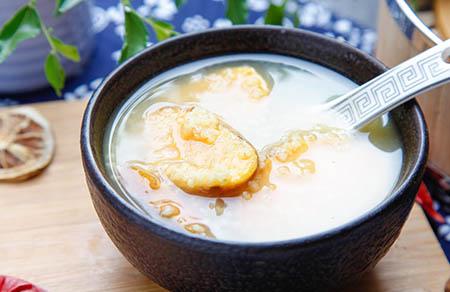 柚子怎么做菜吃 充满柚子清香的精致菜肴