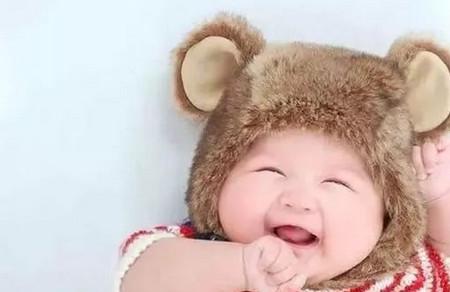 宝宝捂热容易得哪些病？养孩子做到三分饥与寒