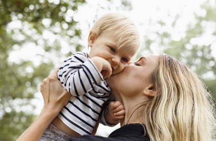 EB病毒到底是何方神圣？如何治疗？