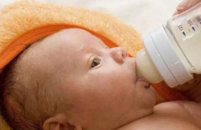 选择宝宝入口的奶瓶，也是大有讲究的！