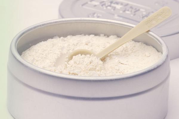 宝宝能吃蛋白粉吗 哪些人适合吃蛋白粉