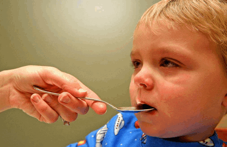 宝宝有这5个表现，暗示他已经生病了！