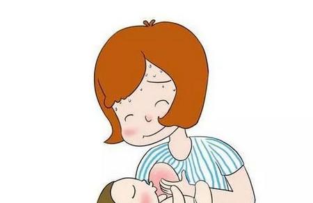 宝宝吃母乳，宝爸满脸的羡慕，受苦的却是宝妈