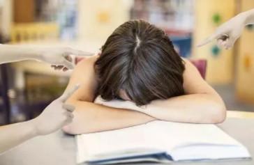 学霸父母学渣娃：关于教育，跟阶级和智商都无关