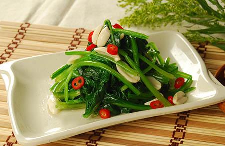 洋葱和什么榨汁好喝 降压减脂帮助减肥的果蔬汁