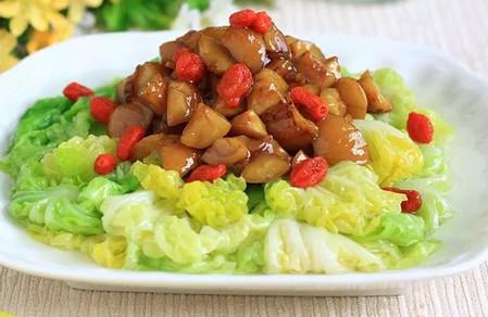 栗子扒白菜，滋补益气，给孕妈补营养还不怕胖！