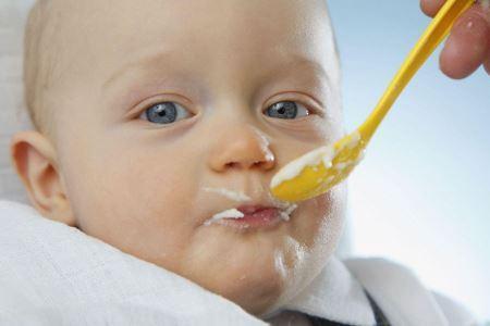 宝宝吃婴儿米粉拉肚子怎么办 宝宝添加米粉的注意事项