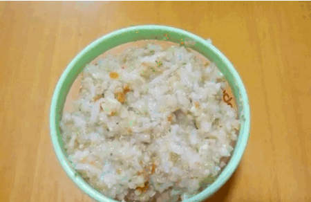 多彩藜麦牛肉粥，宝宝保证爱喝的稠粥！