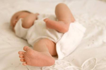 0-22个月宝宝大动作能力该如何训练？